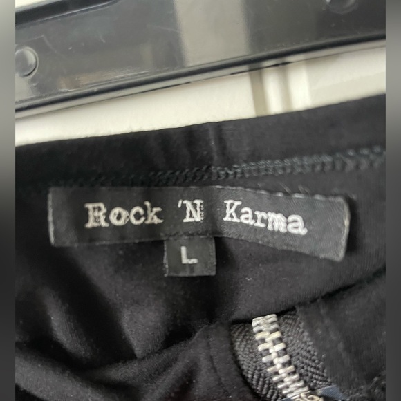 Rock n karma skirt - Picture 2 of 6